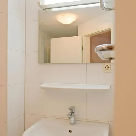 Apartament Apartmenthaus Sonnenburg 12 Kühlungsborn